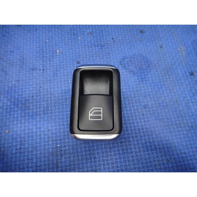 メルセデス ベンツ CLA X117 C117 等 パワーウィンドウ スイッチ リア、助手席 共通  品番 2049058102 [8237] | 