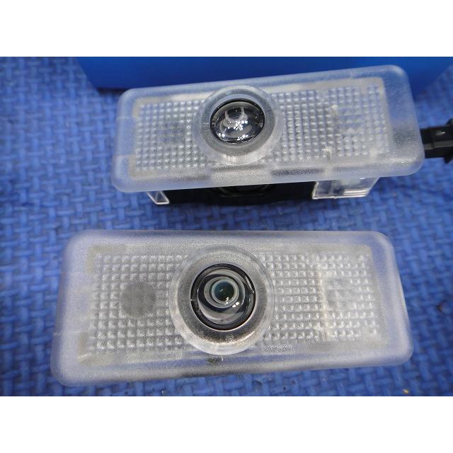 メルセデス ベンツ  カーテシー ランプ ドア ウェルカム ライト AMGロゴ   [8237] |  | 01