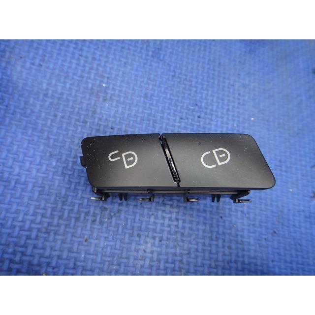 メルセデス ベンツ CLA X117 C117 等  ドアロック スイッチ ボタン  品番 2049058502  [8237] | 