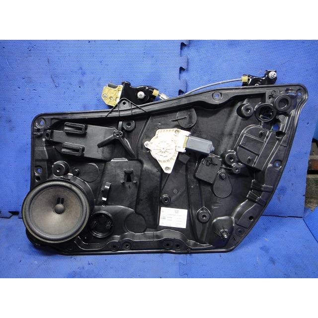 メルセデス ベンツ CLA X117 C117 等 右 フロント パワーウィンドウ レギュレーター モーター 一式   [8237] |  | 01