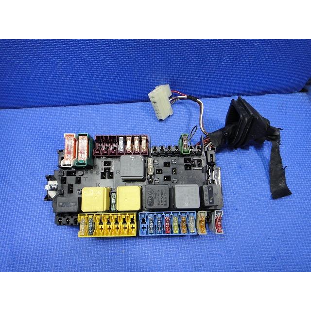 メルセデス ベンツ CLA X117 C117 等 ヒューズ ボックス  品番 A2469067100  [8237] | 