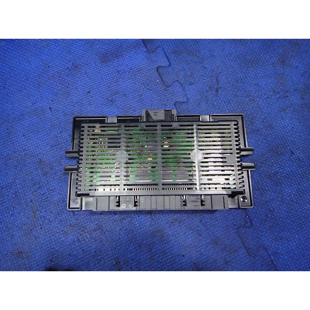 BMW 320i E90 E91 等 フットウェル モジュール  品番 61356988003  [8310] | 