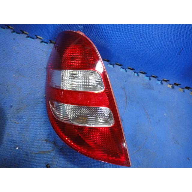 メルセデス ベンツ W169 A170 等 左 テール レンズ　テール ライト ランプ  [8563] | 