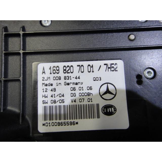 メルセデス ベンツ W169 A170 等　 ルーム ランプ ライト 品番 1698207001  [8563] |  | 02