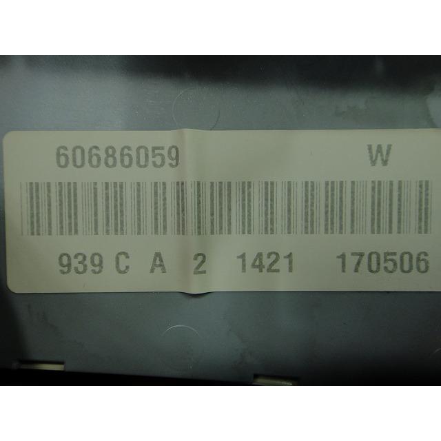 アルファロメオ スパイダー 939 系 ヒューズ ボックス  品番 60686059   [8581] |  | 02