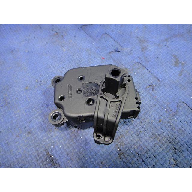 アルファロメオ スパイダー 939 系 エアコン ヒーター フラップ モーター (a)  品番 52408226  EAB514 [8581] |  | 01