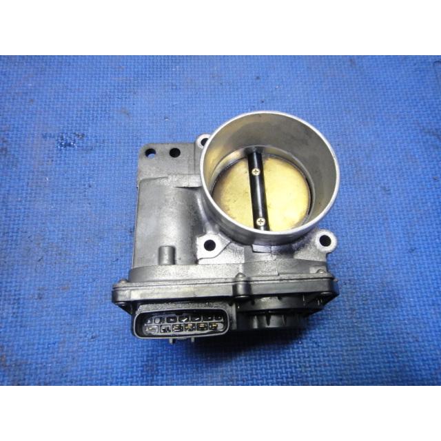 ボルボ V50 MB5244 スロットル ボディ　品番 8677694   [8614] | 