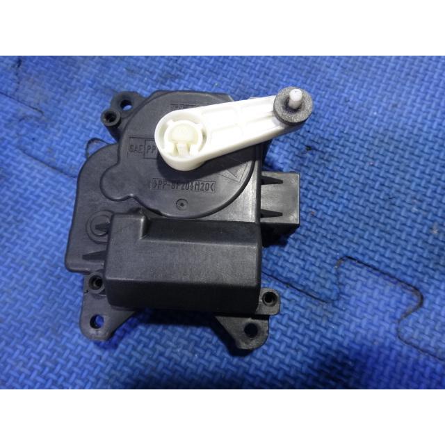 ジャガー XF J05PC 等  ヒーター フラップ モーター　0638000840 [8709] | 