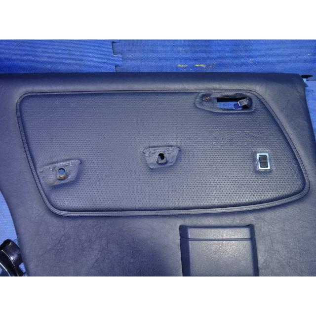 メルセデス ベンツ W123 230E 等  左 リア ドア 内張り 紺色 レザー 灰皿 ハンドル 付き  [8760] |  | 03
