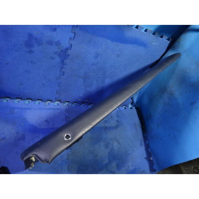 メルセデス ベンツ W123 230E 等  左 リア ドア 内張り 紺色 レザー 灰皿 ハンドル 付き  [8760] |  | 05