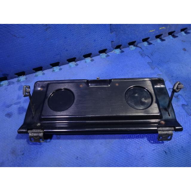 メルセデス ベンツ W123 230E 等 グローブボックス フタ 蓋 ふた　 [8760] |  | 05