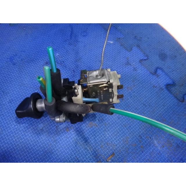 メルセデス ベンツ W123 230E 等 エアコン スイッチ クライメート コントロール 品番 1238300037 [8760] |  | 01