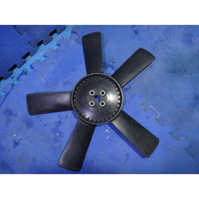 メルセデス ベンツ W123 230E 等 クーリング ファン ブレード 品番 1152050406  [8760] | 