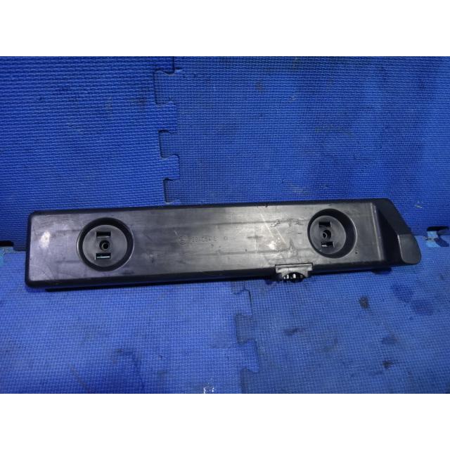 メルセデス ベンツ W123 230E 等 左 テール ライト レンズ ランプ 基盤 ベース    [8760] |  | 02