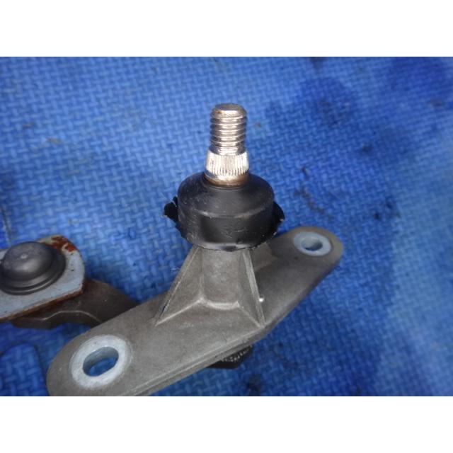 メルセデス ベンツ W123 230E 等 ワイパー リンク   [8760] |  | 04