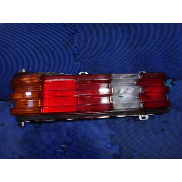 メルセデス ベンツ W123 230E 等 左 テール レンズ ライト ランプ アウター   [8760] | 