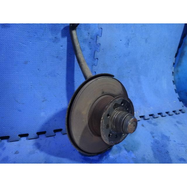 メルセデス ベンツ W123 230E 等 左 フロント ハブ ナックル   [8760] |  | 02