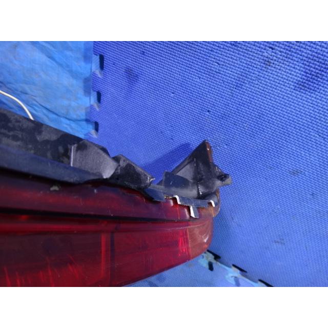 メルセデス ベンツ W123 230E 等 左 テール レンズ ライト ランプ アウター   [8760] |  | 12