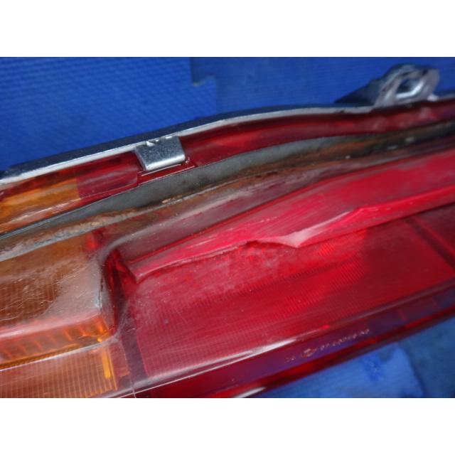 メルセデス ベンツ W123 230E 等 左 テール レンズ ライト ランプ アウター   [8760] |  | 14