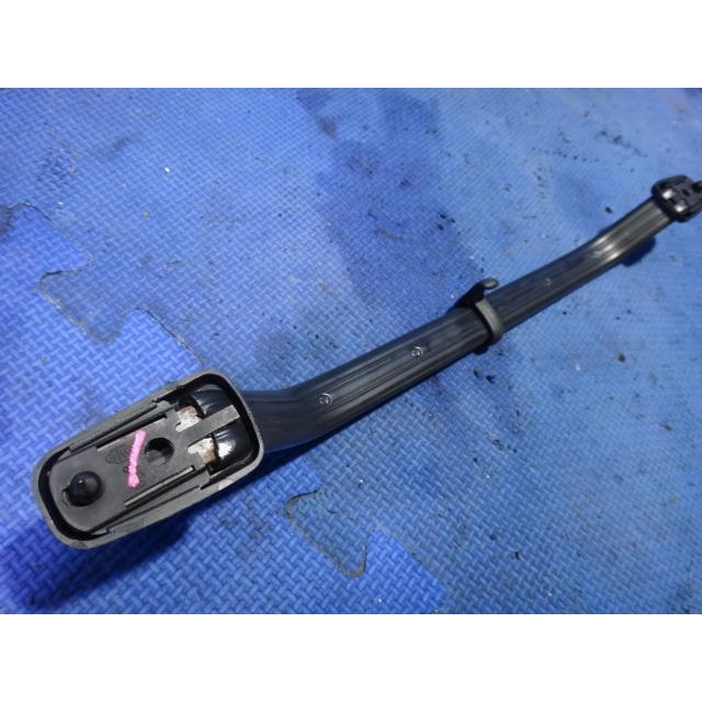 メルセデス ベンツ W123 230E 等 リア アシストグリップ  左右共通 (1) [8760] |  | 03