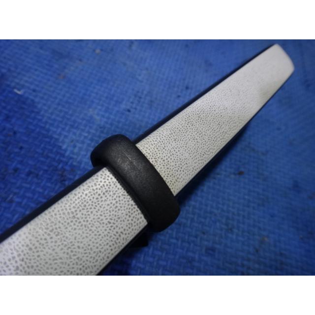 メルセデス ベンツ W123 230E 等 リア アシストグリップ  左右共通 (2) [8760] |  | 01