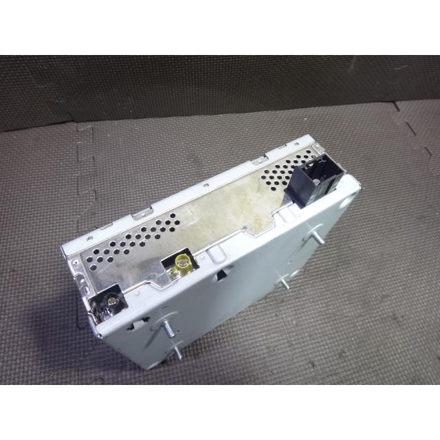 メルセデス ベンツ W219 CLS 350 等 オーディオ ゲートウェイ 品番 2118706389 [8922] |  | 01