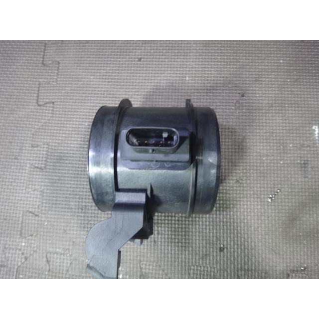 メルセデス ベンツ W219 CLS W211 W212 E250 E300 E350 CLS 350 等 純正 エアマス センサー 品番 2730940848 [8922] |  | 02