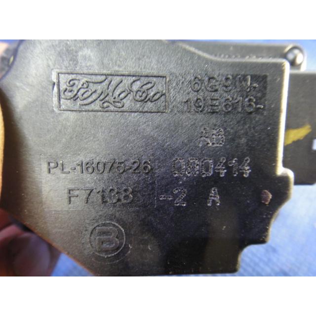 Volvo ボルボ V70 BB 系 等 フラップ モーター　エアコン　ヒーター　品番 6G9N19E616 PL1607526  [9238] |  | 02