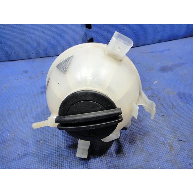 Audi アウディ Q3 8UCZD 8U系 等 純正 ラジエター サブタンク  品番 1K0121407 A  [9248] | 