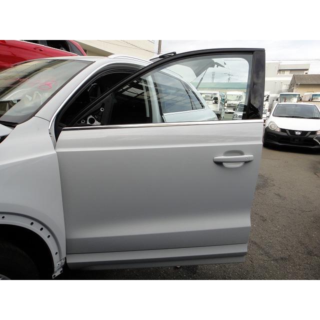 Audi アウディ Q3 8UCZD 8U系 等  左 フロント ドア  LS9R/白 [9248] | 