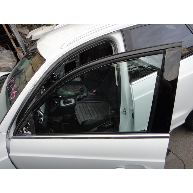 Audi アウディ Q3 8UCZD 8U系 等  左 フロント ドア  LS9R/白 [9248] |  | 04