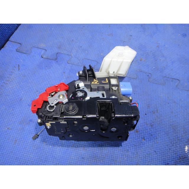 VW ゴルフ ヴァリアント 1KC 系 左 リア ドアロック アクチュエーター ソレノイド  品番 7L0839015 D [9513] | 