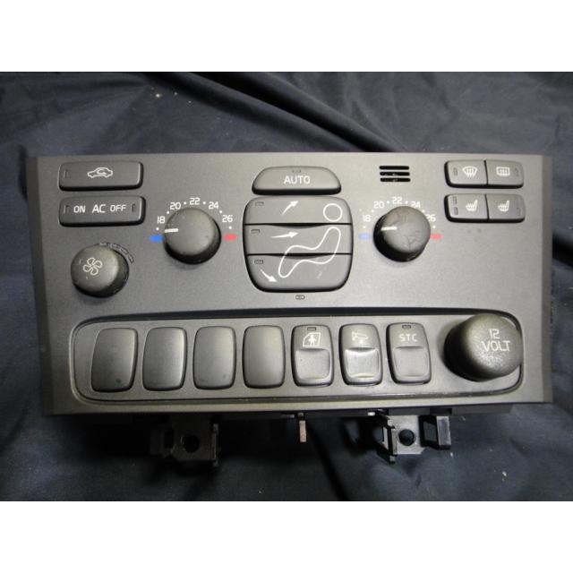 ボルボ V70 SB5244W 等   エアコン スイッチ パネル  8651242　 | 