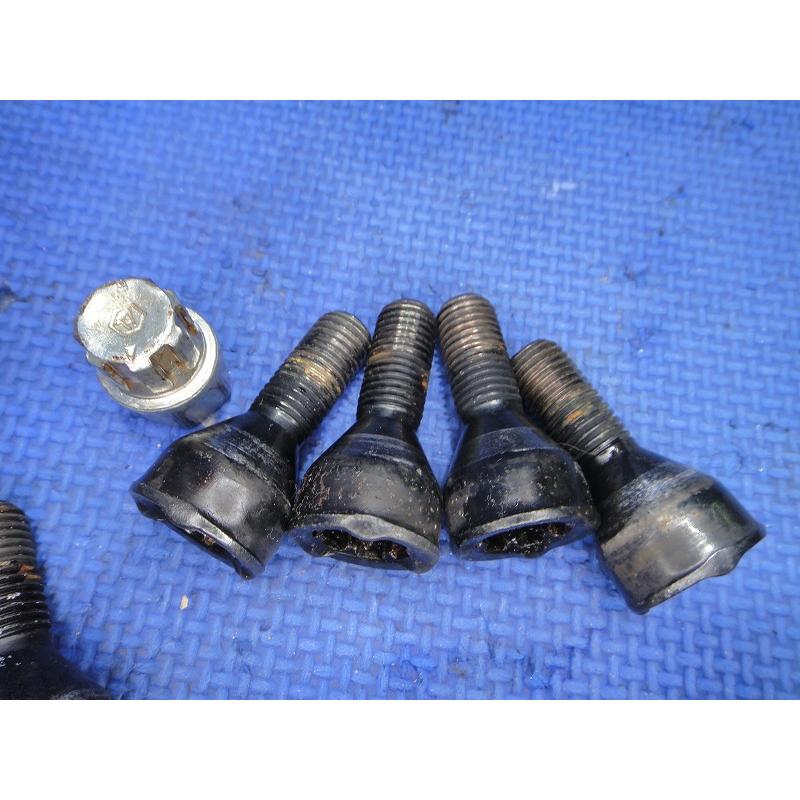 BMW 5シリーズ E39 525i 等 純正 ホイール ボルト x20本 1台分  ロックボルト付き [9584] |  | 02