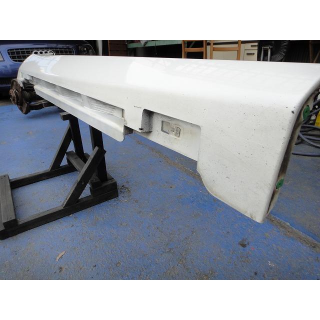 Volvo ボルボ V40 MB4164T 等  右 サイド ステップ スカート 品番 31395043  707/クリスタル ホワイト  [9640] |  | 03