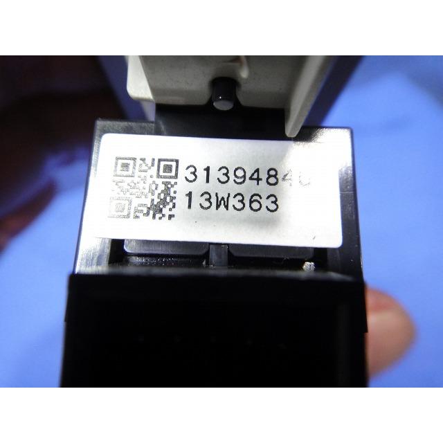 Volvo ボルボ V40 MB4164T 等 パワーウィンドウ スイッチ (3)  リア 左右 助手席 共通 品番 31394840  [9640] |  | 02