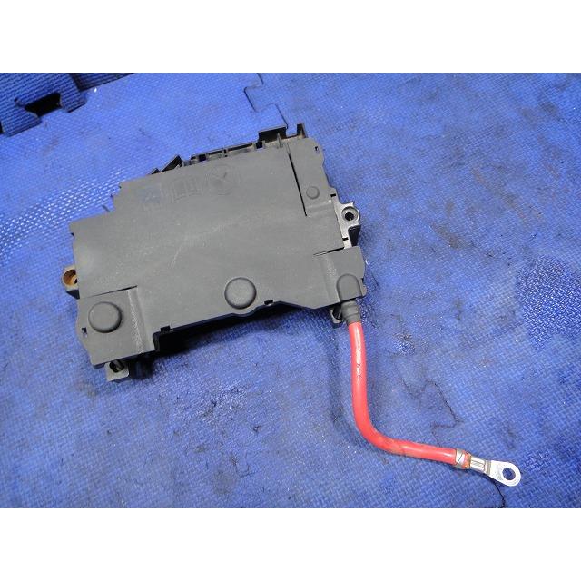 Volvo ボルボ V40 MB4164T 等  バッテリー ターミナル ヒューズ ボックス  [9640] |  | 01