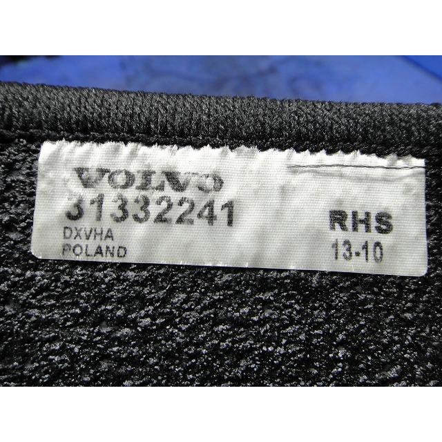 Volvo ボルボ V40 MB4164T 等 純正 フロア マット １台分  品番 31332241  [9640] |  | 06