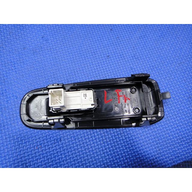 プジョー 308 T9WBH01 等  フロント 助手席 パワーウィンドウ スイッチ  品番 96762292  [9666] |  | 01