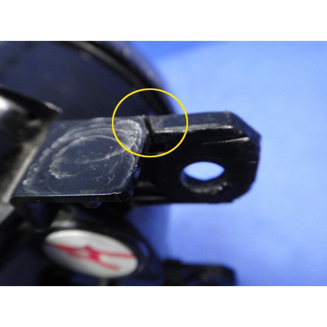 プジョー 308 T9WBH01 T9 系 等   フォグランプ 左右 (a) 共通  品番 9826960480  [9666] |  | 04