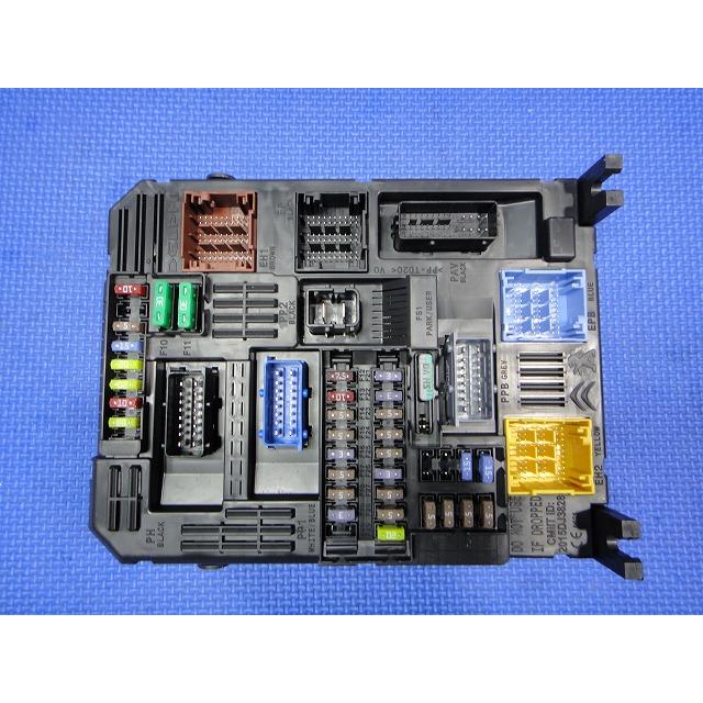プジョー 308 T9WBH01 T9 系 等   ヒューズ ボックス  品番 9819854480  [9666] | 