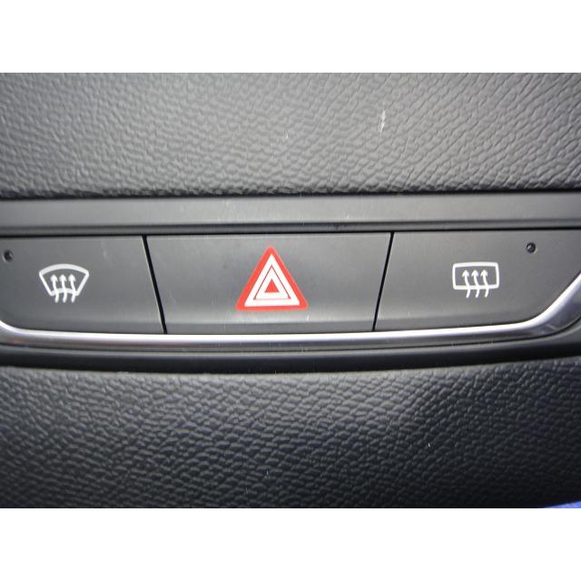 プジョー 308 T9WBH01 T9 系 等   センター フロント パネル スイッチ コンソール ハザード   [9666] |  | 01