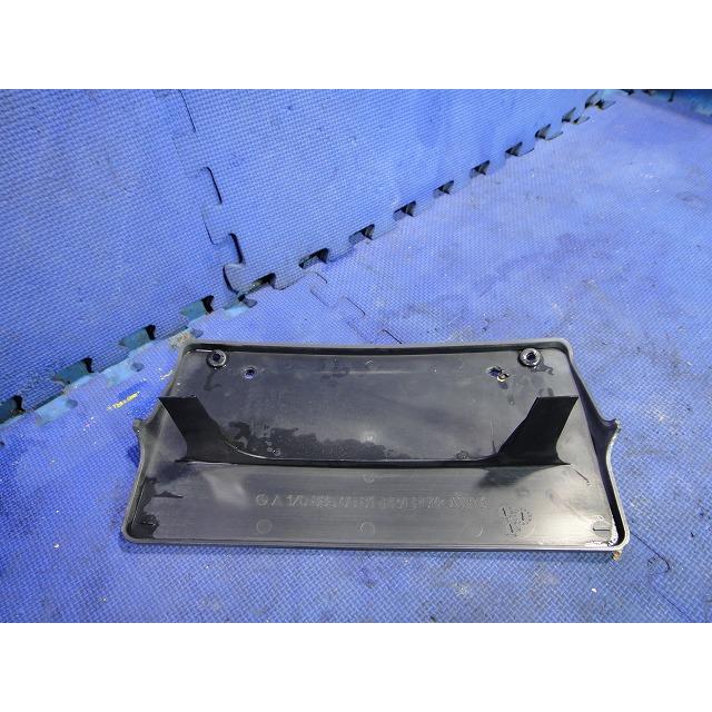 メルセデス ベンツ SLK R170 等  純正 フロント ナンバー ベース  品番 1708850981   [9722] |  | 01