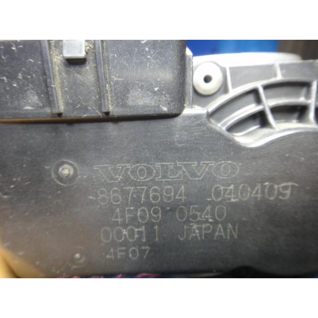 ボルボ V70 SB5244W 等  スロット ルボディ　品番 8677694 [9767] |  | 01