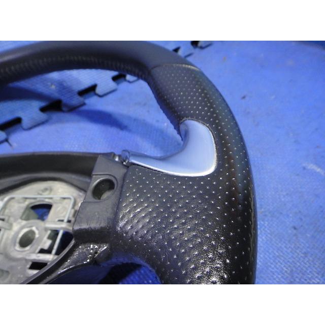 プジョー RCZ T7R5F02 等 純正 ステアリング ハンドル   [9813] |  | 02