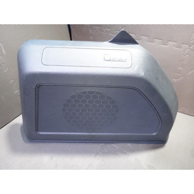 VW ザ ビートル 16CBZ 等 純正 ウーハー  スピーカー 品番 5C5035591  [9976] |  | 01