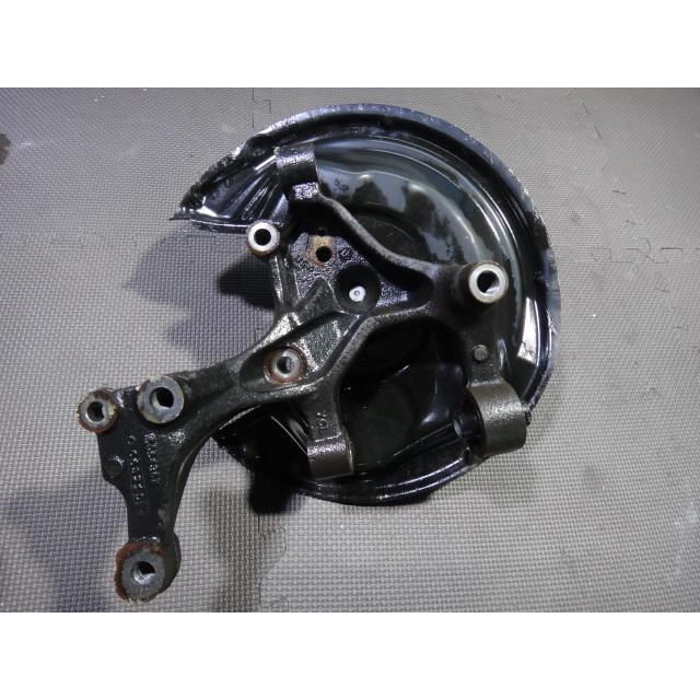 VW ザ ビートル 16CBZ 等 右 リア ハブ ナックル  走:18,400Km [9976] |  | 01