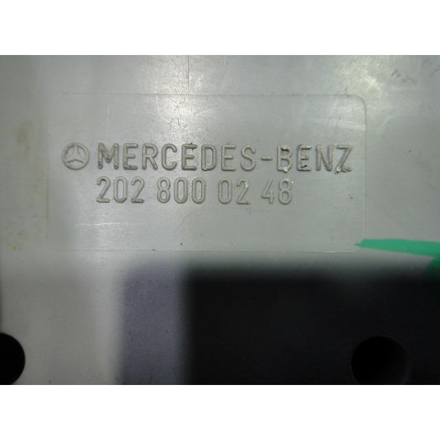 メルセデス ベンツ W202 ドアロック ポンプ バキューム ポンプ  品番 2028000248   [T] |  | 02