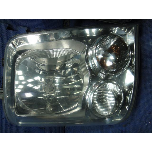 H18 エブリー DA64W 純正 ハロゲン ヘッドライト 左右 |  | 01