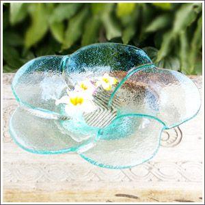 アジアン雑貨 手作りガラスのプルメリア型水盤 Ｌサイズ アジア工房 10036 | ブランド登録なし